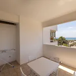 Sea View Apartment, Ac Apartment